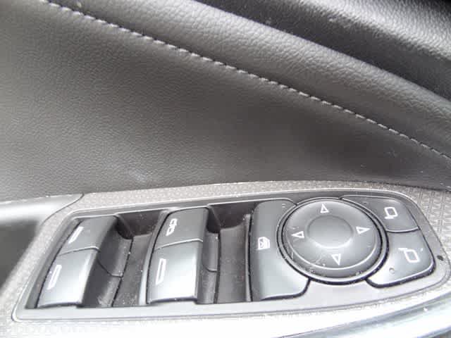 Used 2019 Chevrolet Malibu LT w/ Leather Package FWD image 14