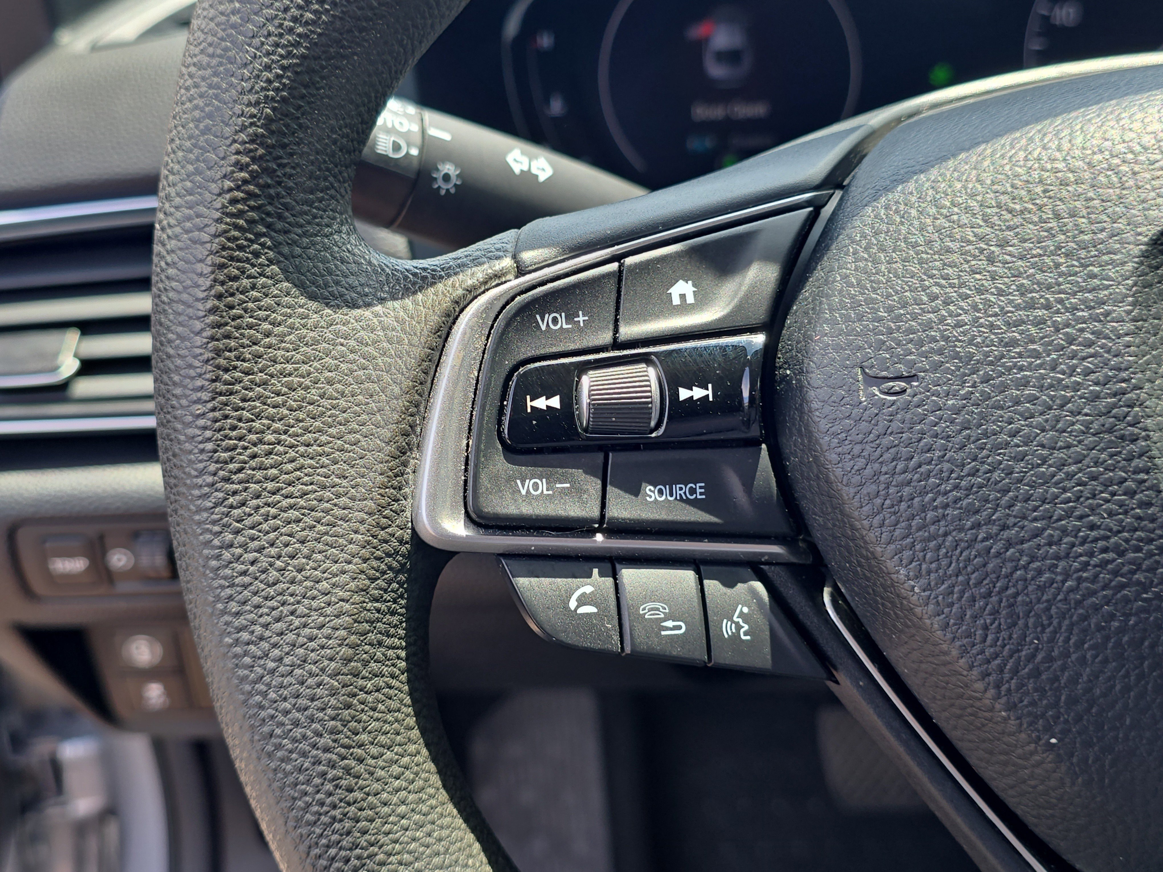 Used 2019 Honda Accord LX image 29