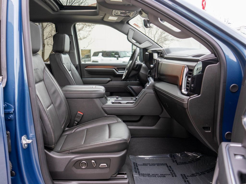 Used 2025 GMC Sierra 2500 Denali w/ Denali Reserve Package image 10