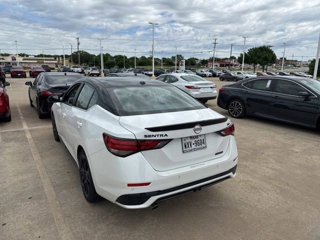 Used 2025 Nissan Sentra SR w/ Midnight Edition FWD image 6