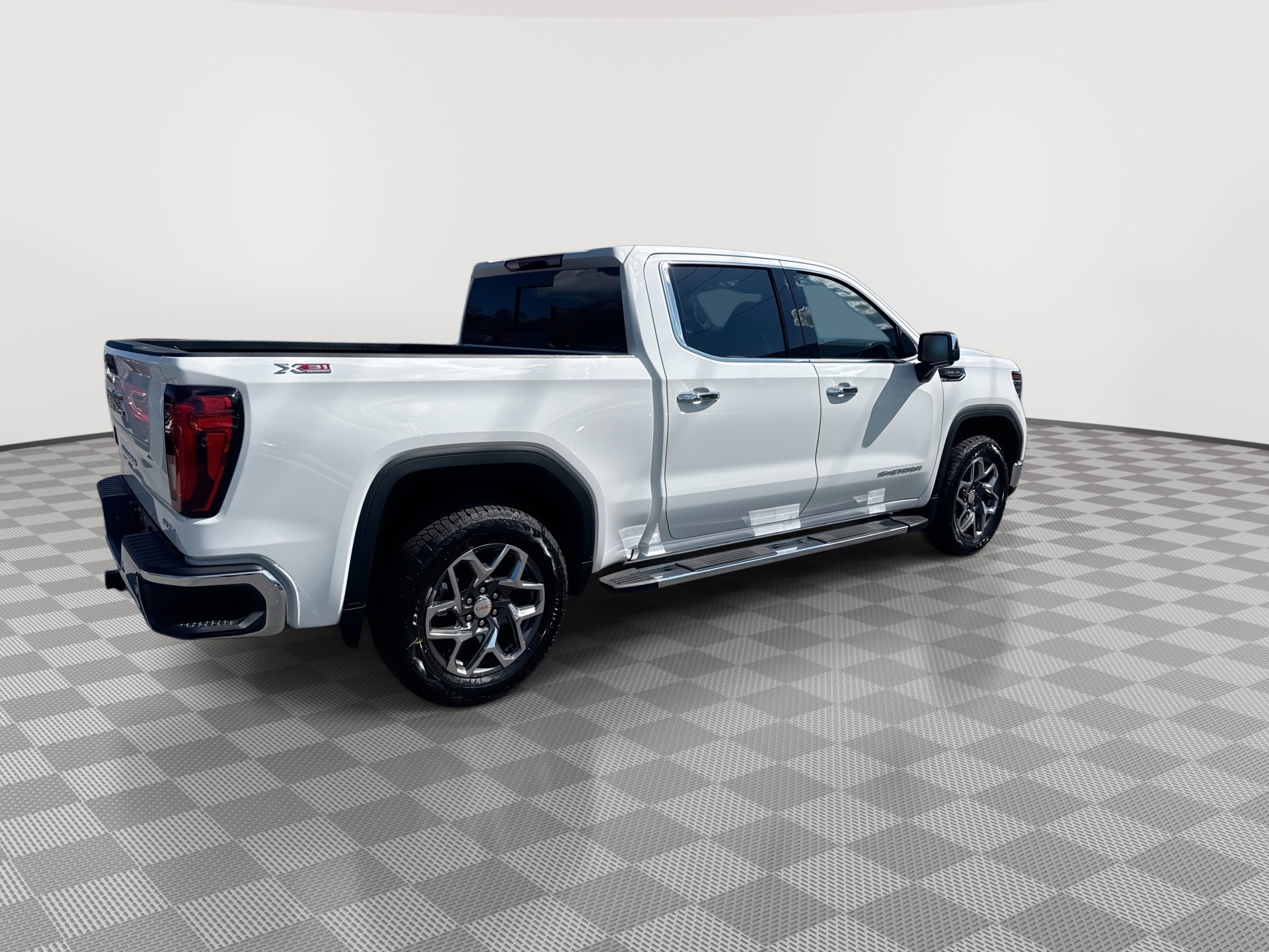 New 2026 GMC Sierra 1500 SLT w/ SLT Premium Plus Package AWD/4WD image 8