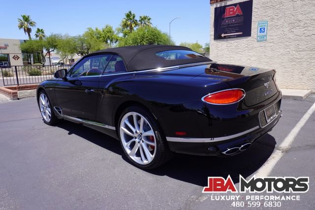 Used 2022 Bentley Continental GT image 28