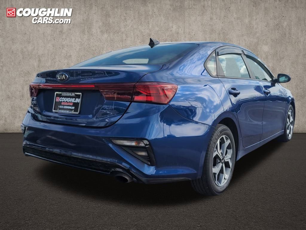 Used 2021 Kia Forte LXS image 7