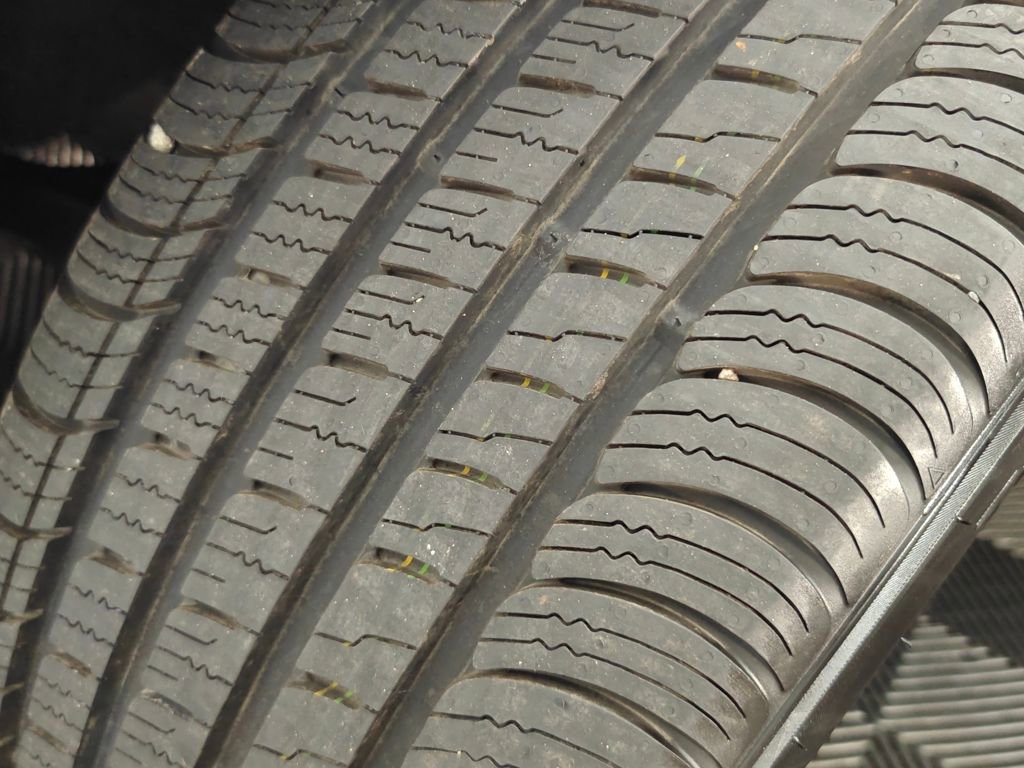 Used 2013 Ford Taurus SEL image 38