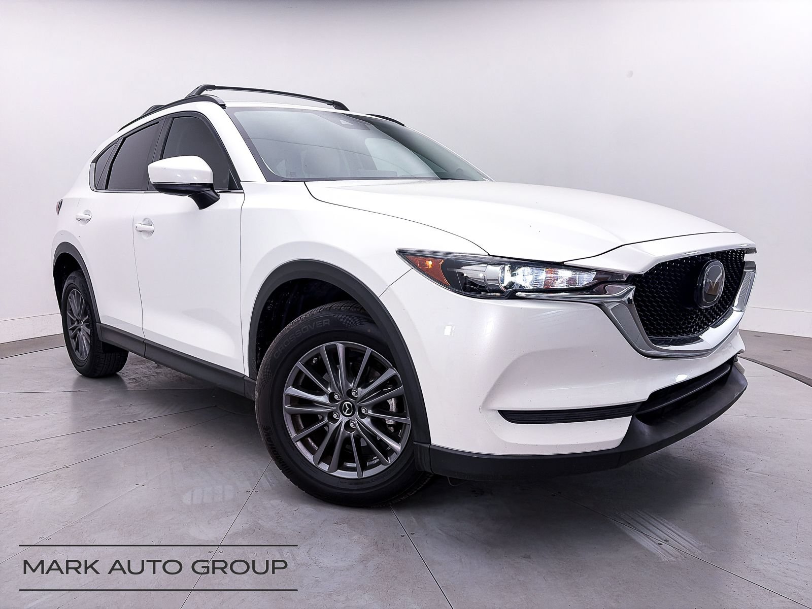 Used 2021 MAZDA CX-5 Touring FWD image 1