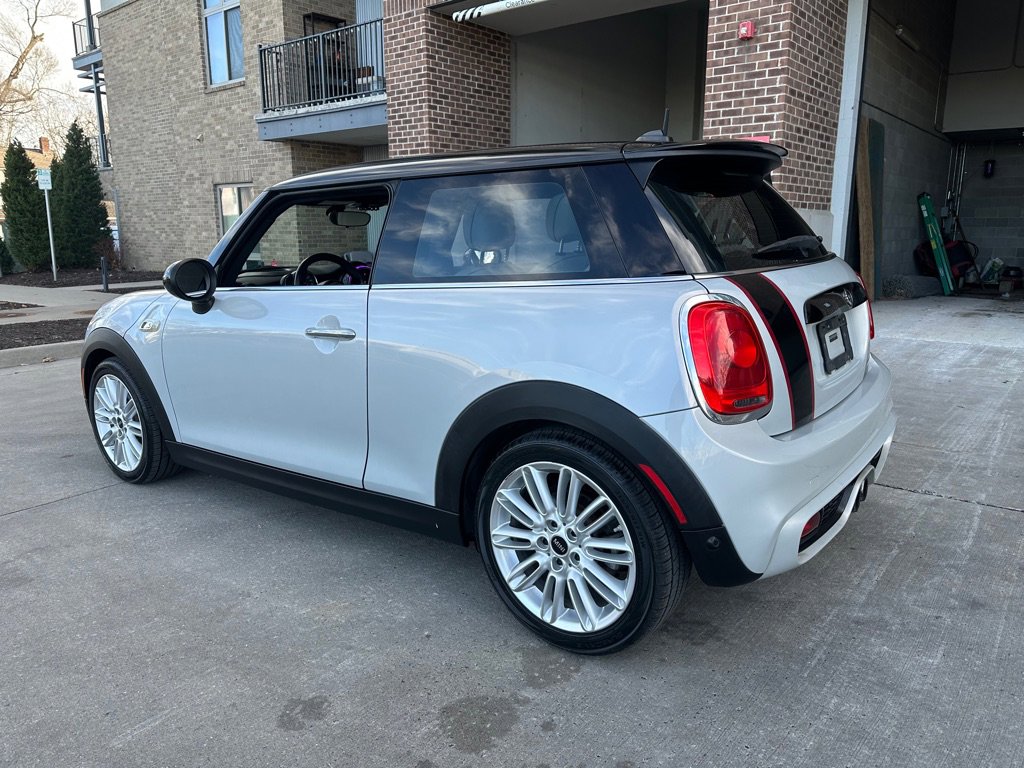 Used 2015 MINI Cooper S image 4