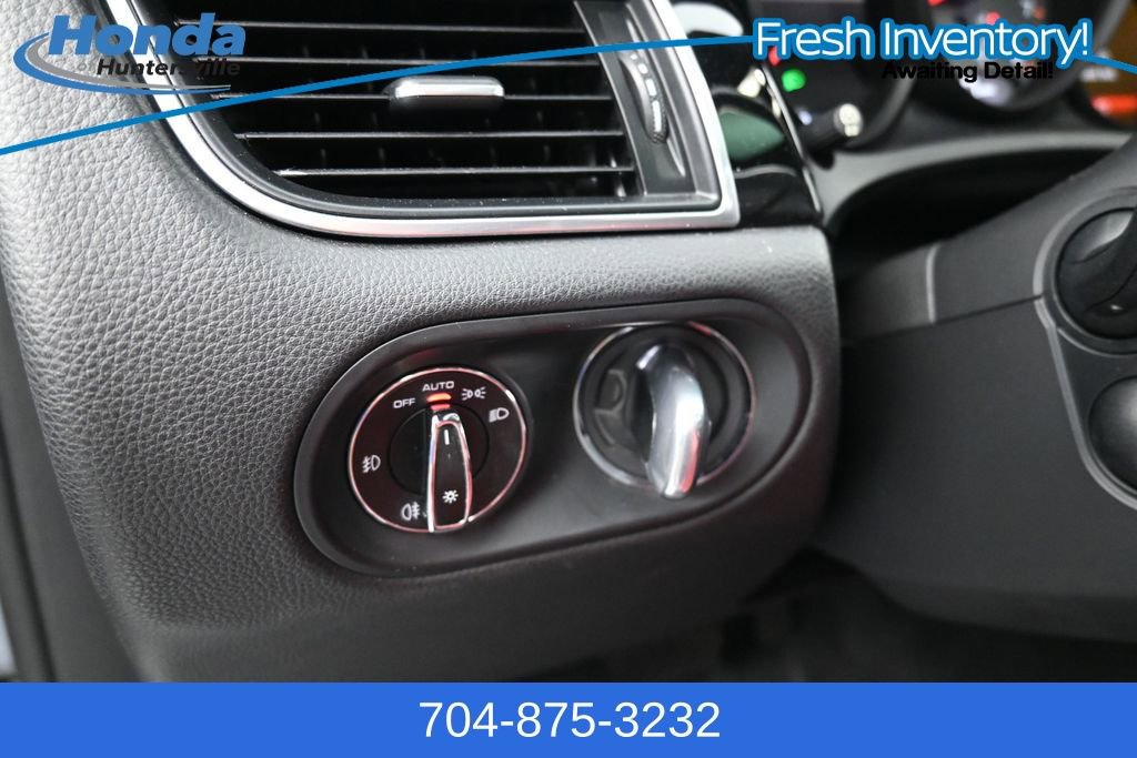 Used 2016 Porsche Macan S AWD/4WD image 18