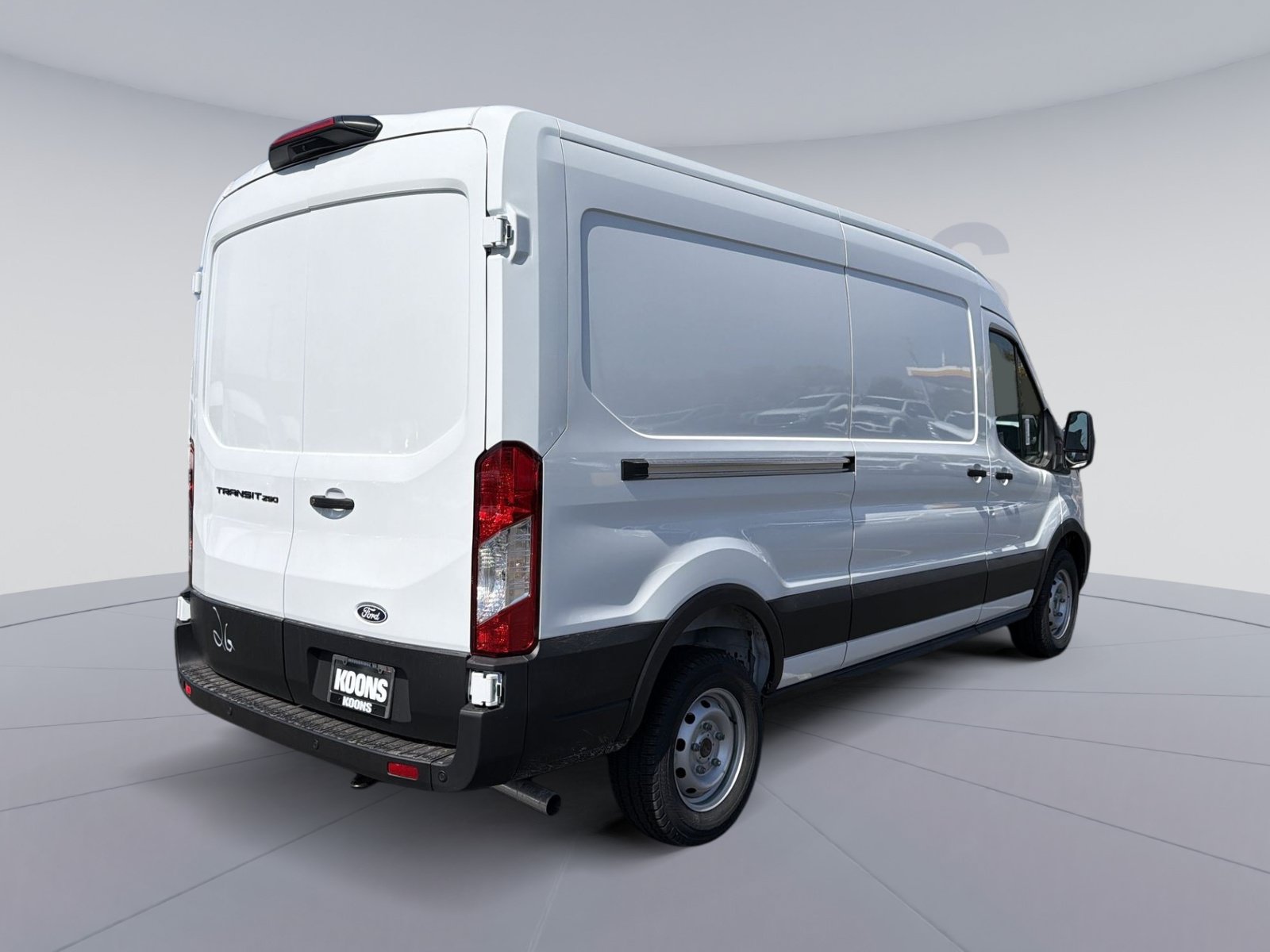 New 2026 Ford Transit 250 148 Medium Roof w/ Load Area Protection Package RWD image 7