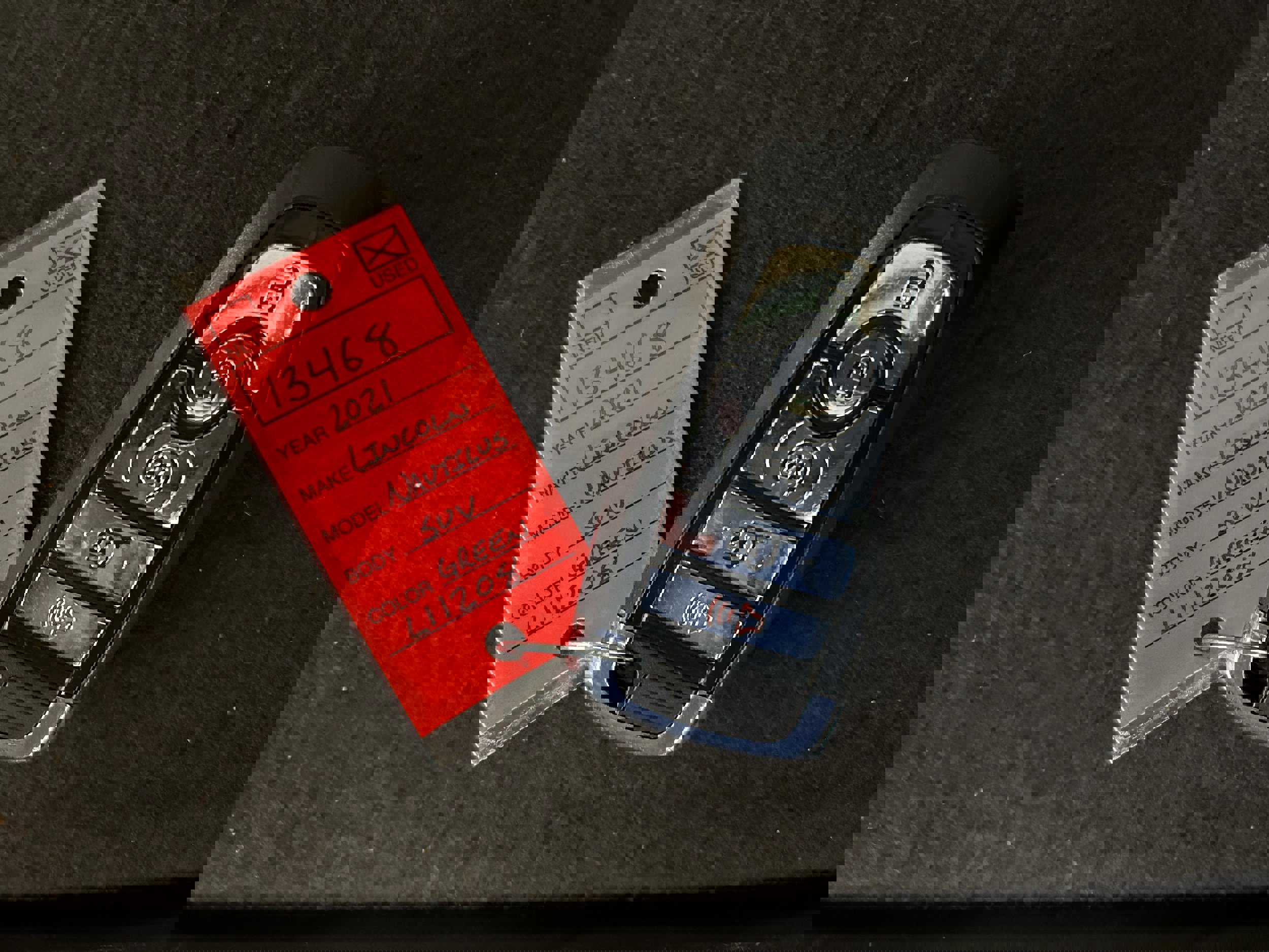 Used 2021 Lincoln Nautilus Reserve image 37