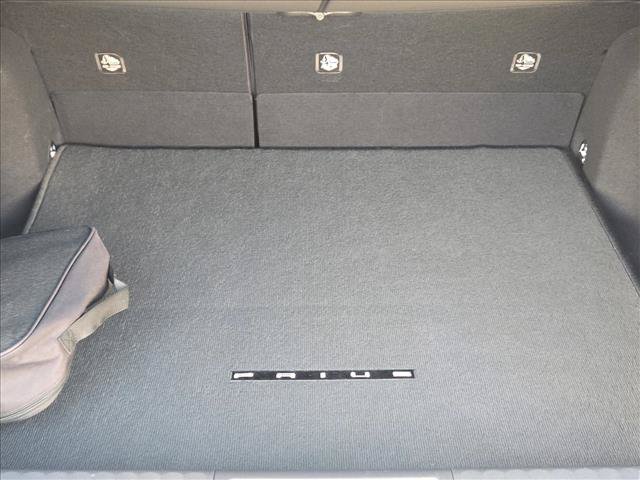 Used 2026 Toyota Prius Plug-In Hybrid FWD image 6