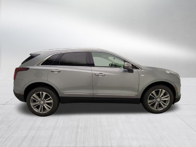 New 2026 Cadillac XT5 Premium Luxury w/ LPO, Floor Liner Package AWD/4WD image 4