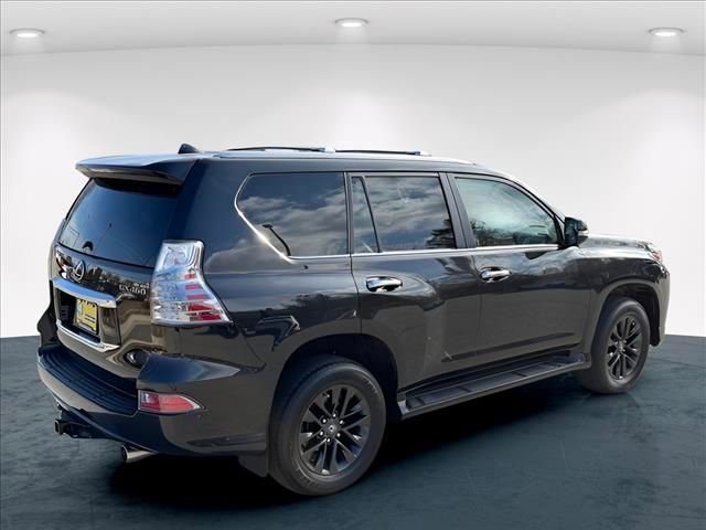 Used 2023 Lexus GX 460 Premium w/ Premium Plus Package image 5