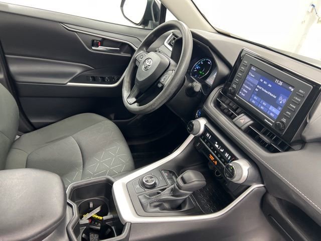 Used 2022 Toyota RAV4 XLE w/ Convenience Package image 23