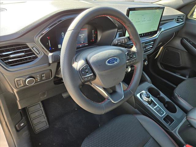 New 2026 Ford Escape ST-Line w/ Tech Pack #1 image 3
