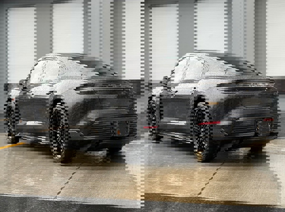 Used 2020 Porsche Taycan Turbo image 5