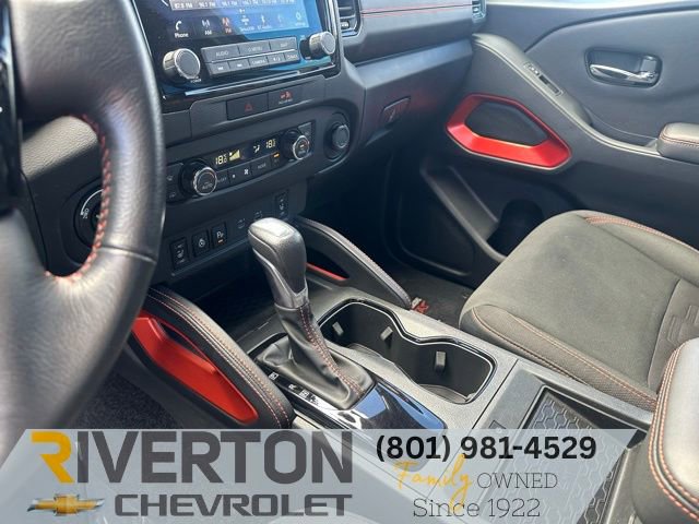 Used 2023 Nissan Frontier PRO-4X image 11