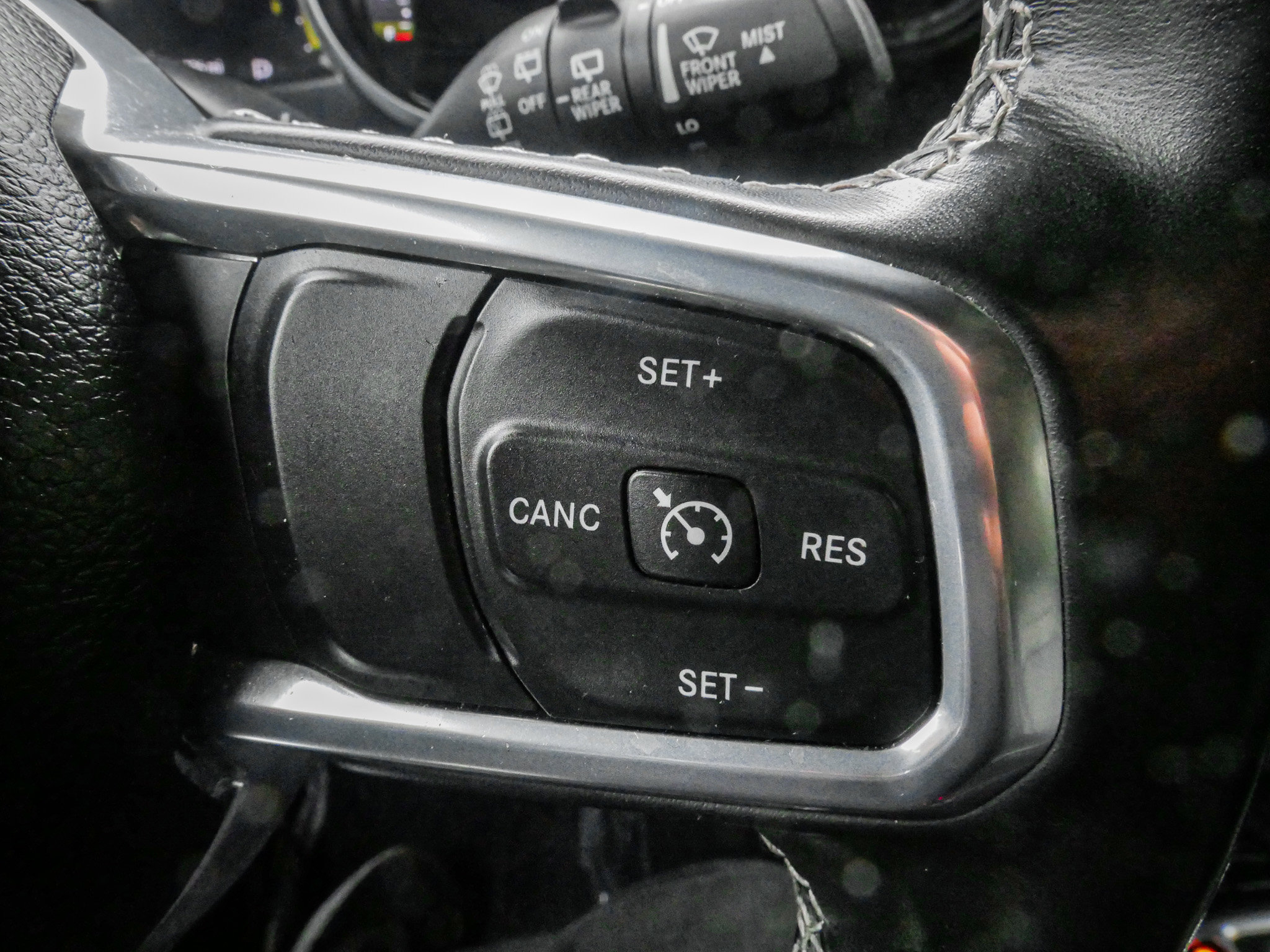 Used 2022 Jeep Wrangler Unlimited Sahara w/ Cold Weather Group AWD/4WD image 20
