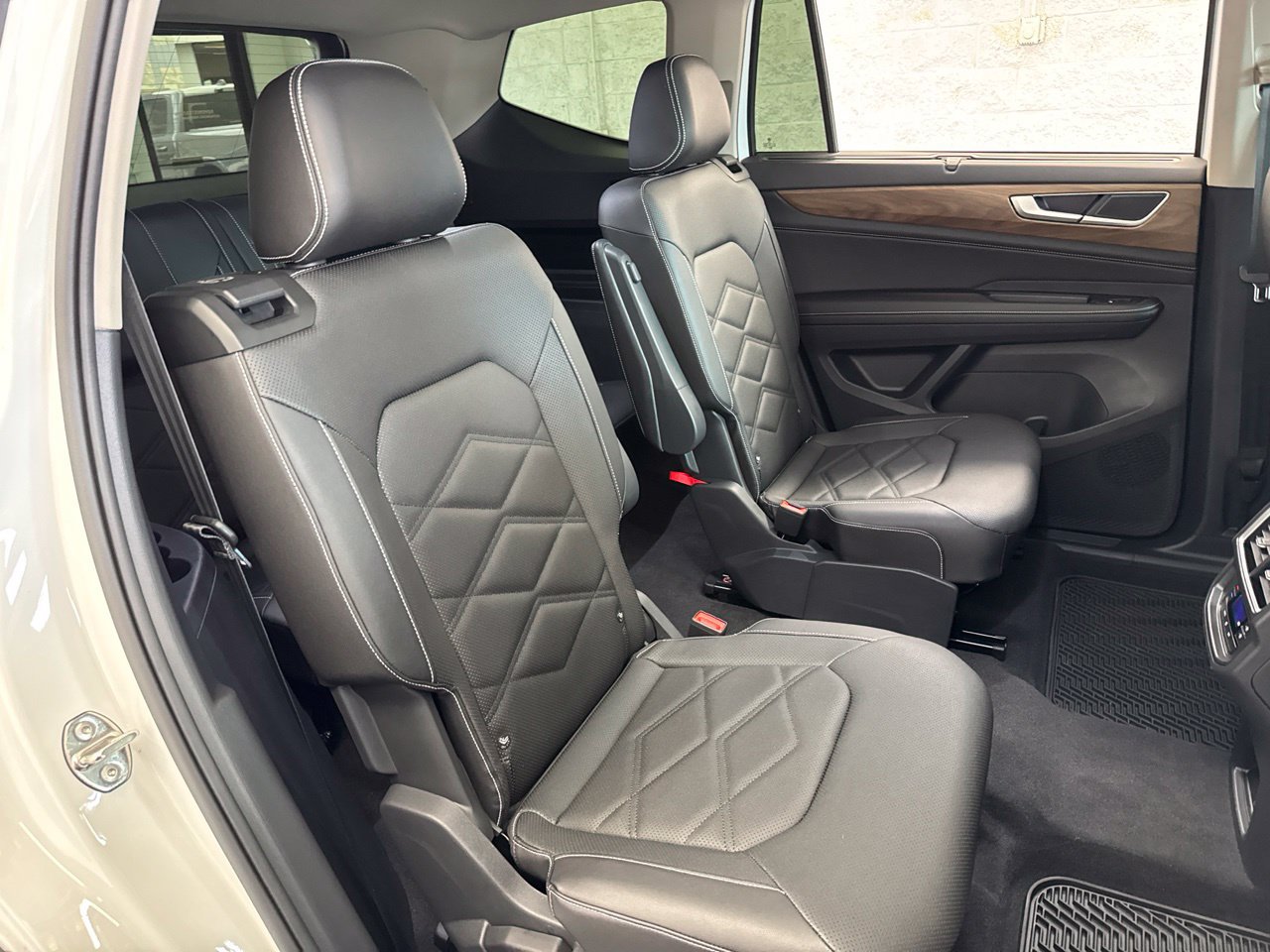 Used 2026 Volkswagen Atlas SE FWD image 50