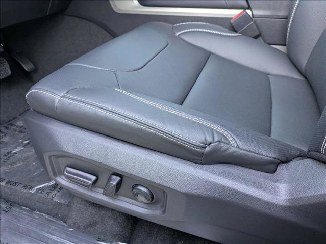 New 2026 Toyota Tundra Limited w/ Limited PVM Package AWD/4WD image 4