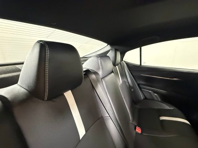 Used 2025 Toyota Camry SE FWD image 35
