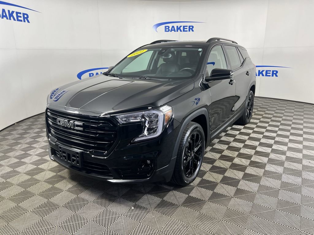 Used 2022 GMC Terrain SLT w/ Infotainment Package II image 5