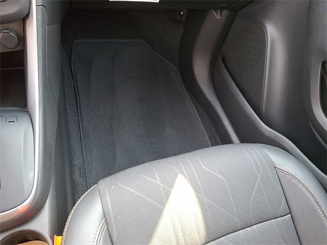 Certified 2022 Chevrolet Trax LT w/ LT Convenience Package image 28