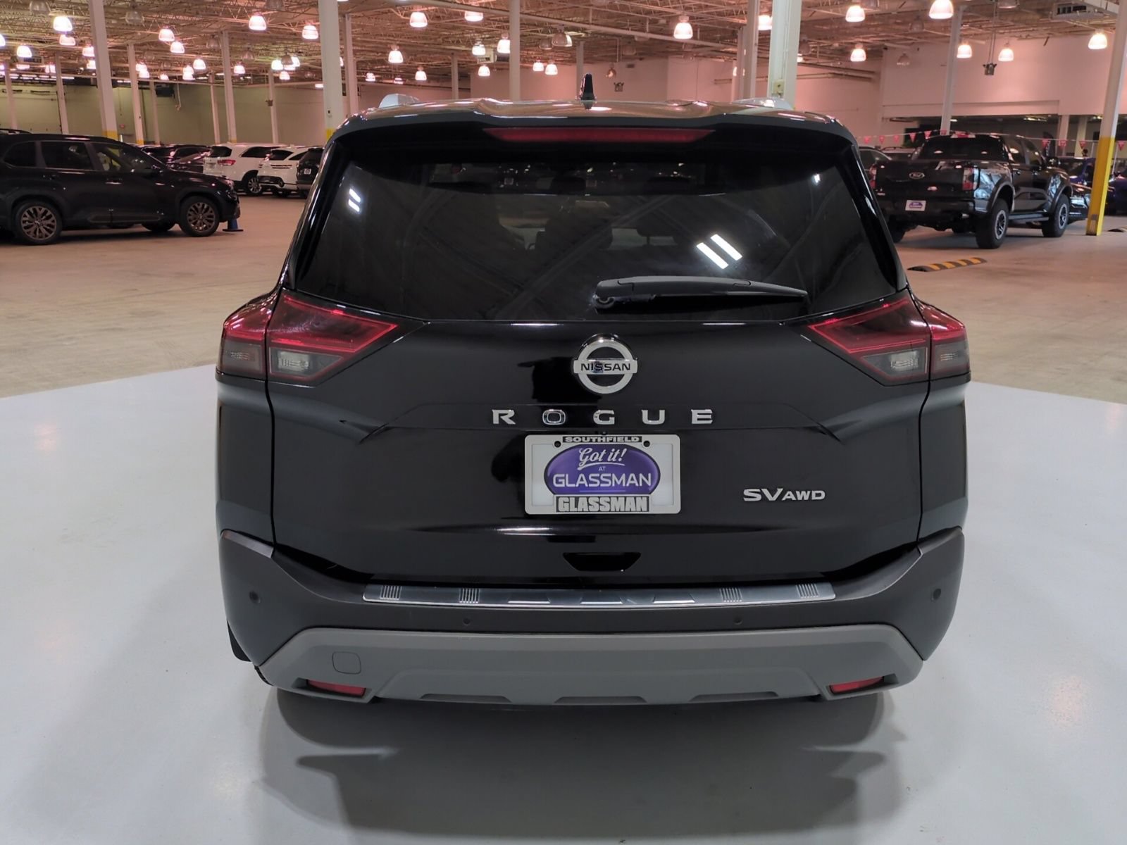 Used 2021 Nissan Rogue SV w/ Premium Package AWD/4WD image 4