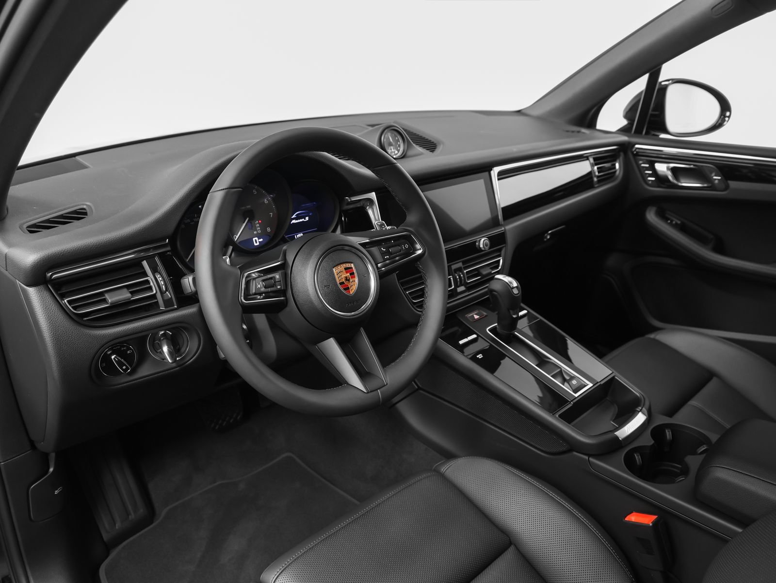 New 2026 Porsche Macan S AWD/4WD image 4