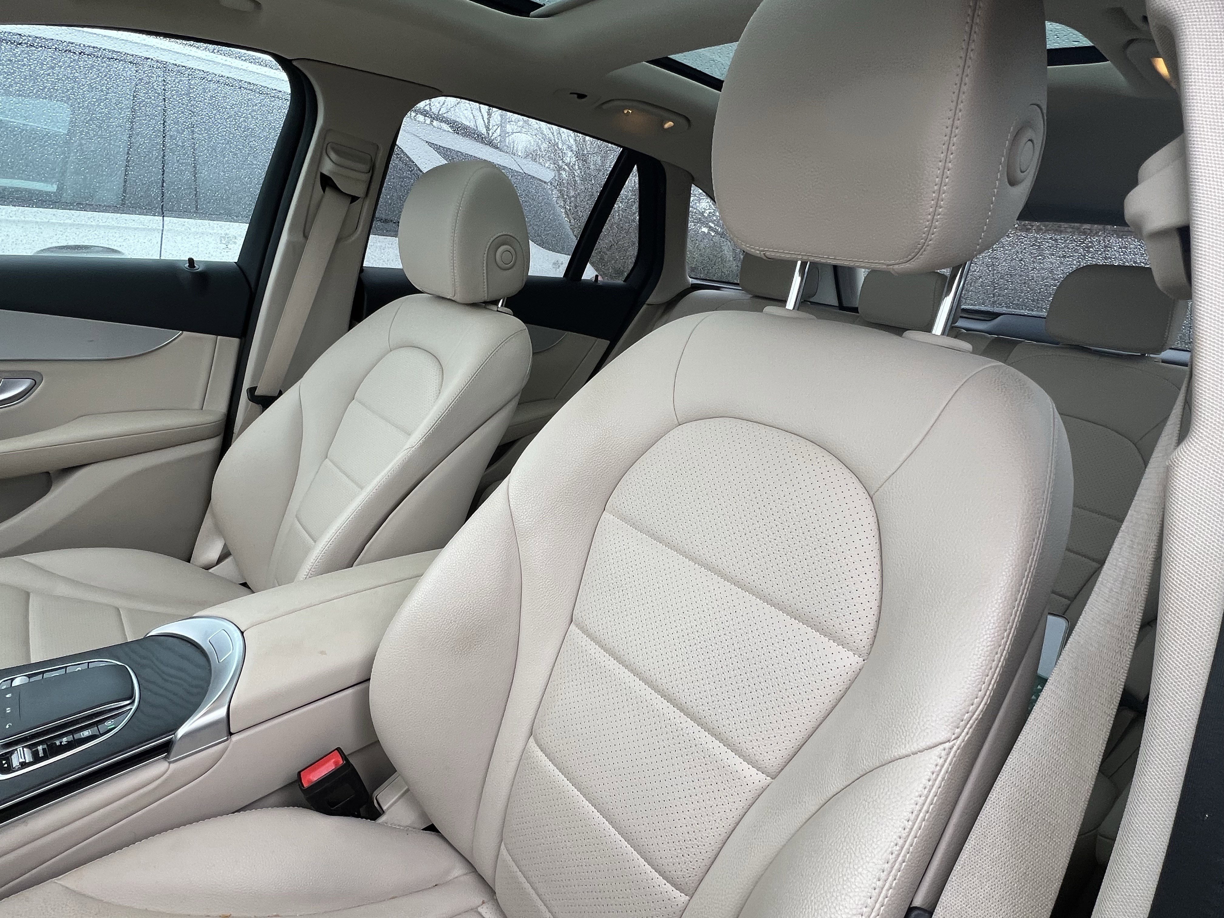 Certified 2022 Mercedes-Benz GLC 300 image 16