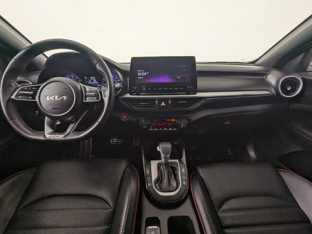 Used 2023 Kia Forte GT w/ GT2 Package image 14