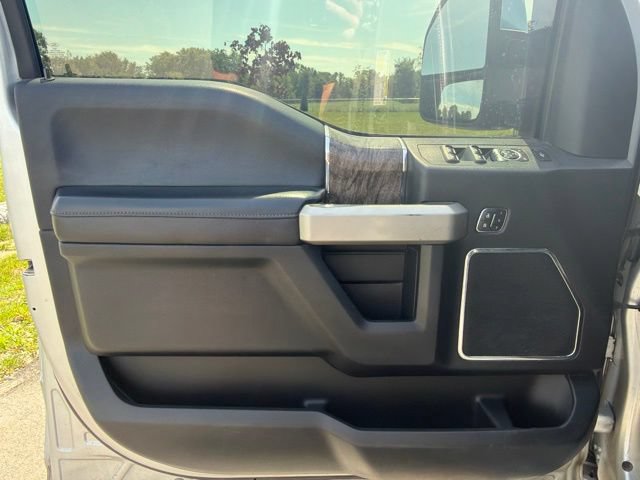 Used 2018 Ford F250 Lariat w/ Lariat Ultimate Package AWD/4WD image 22