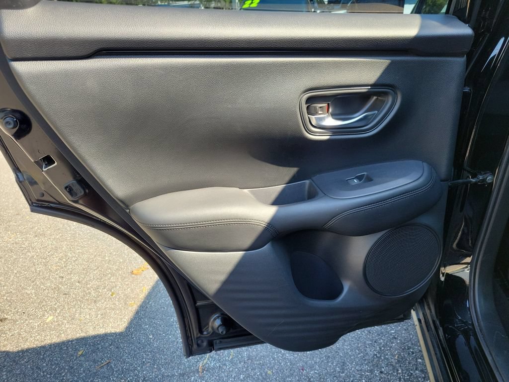 Used 2024 Honda HR-V LX image 11