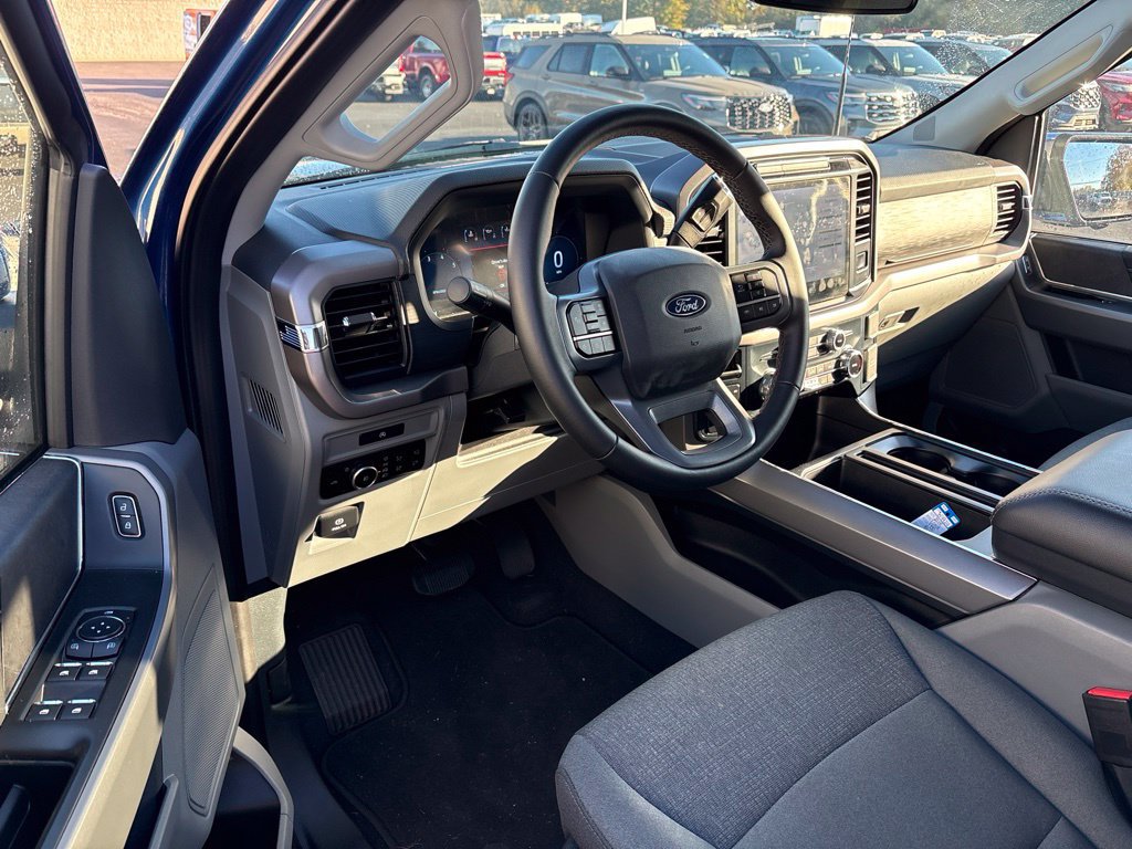 Used 2025 Ford F150 XLT w/ Equipment Group 302A MID AWD/4WD image 7
