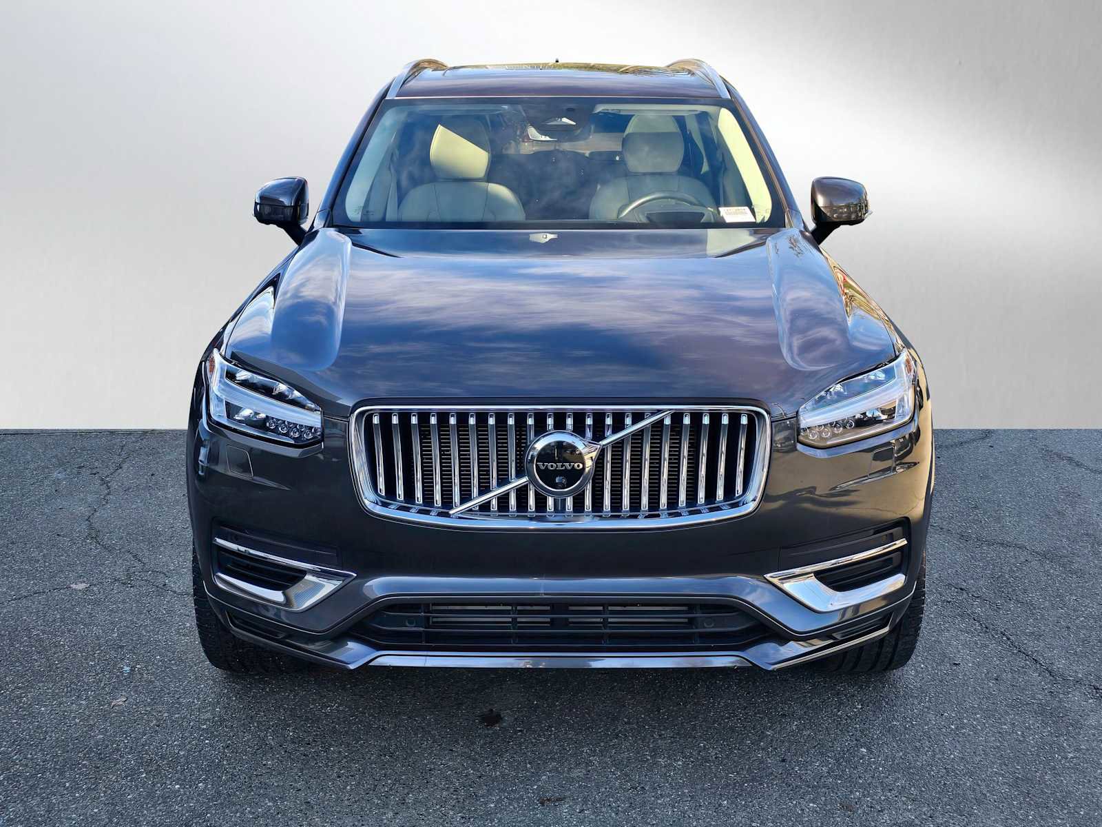 Used 2023 Volvo XC90 T8 Ultimate w/ Protection Package Premier image 8