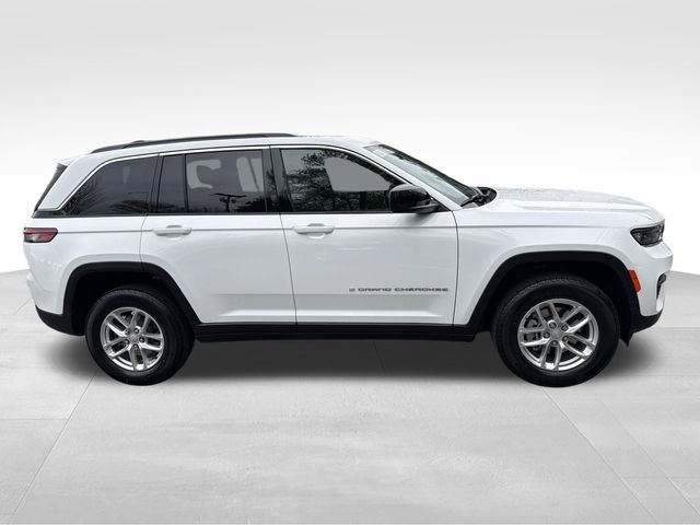 New 2026 Jeep Grand Cherokee Laredo image 8