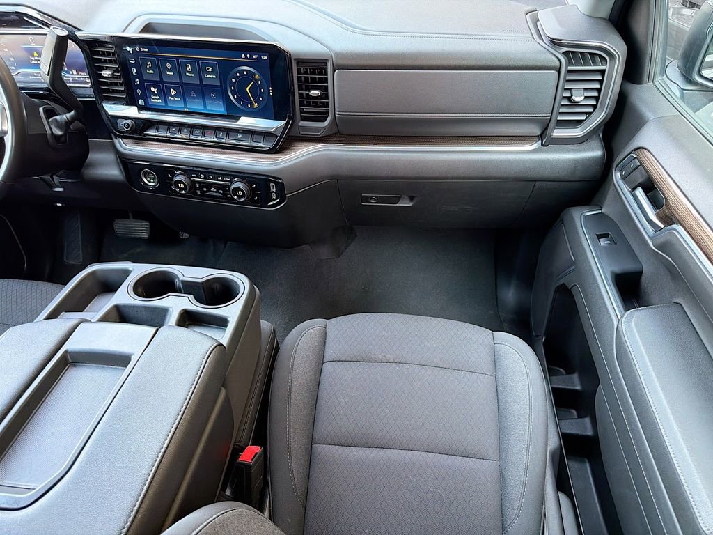 Used 2023 Chevrolet Silverado 1500 LT w/ Protection Package image 18