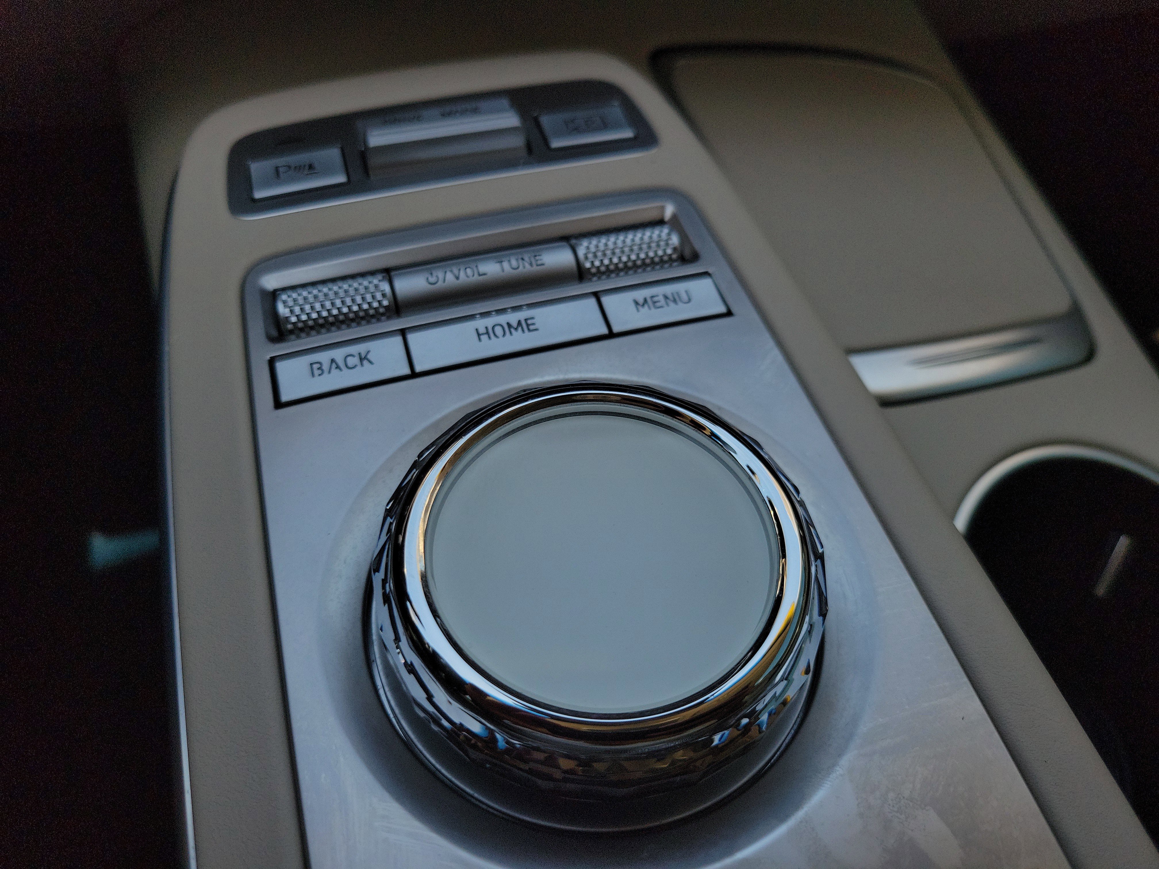 Used 2023 Genesis GV70 2.5T w/ Select Package AWD/4WD image 27