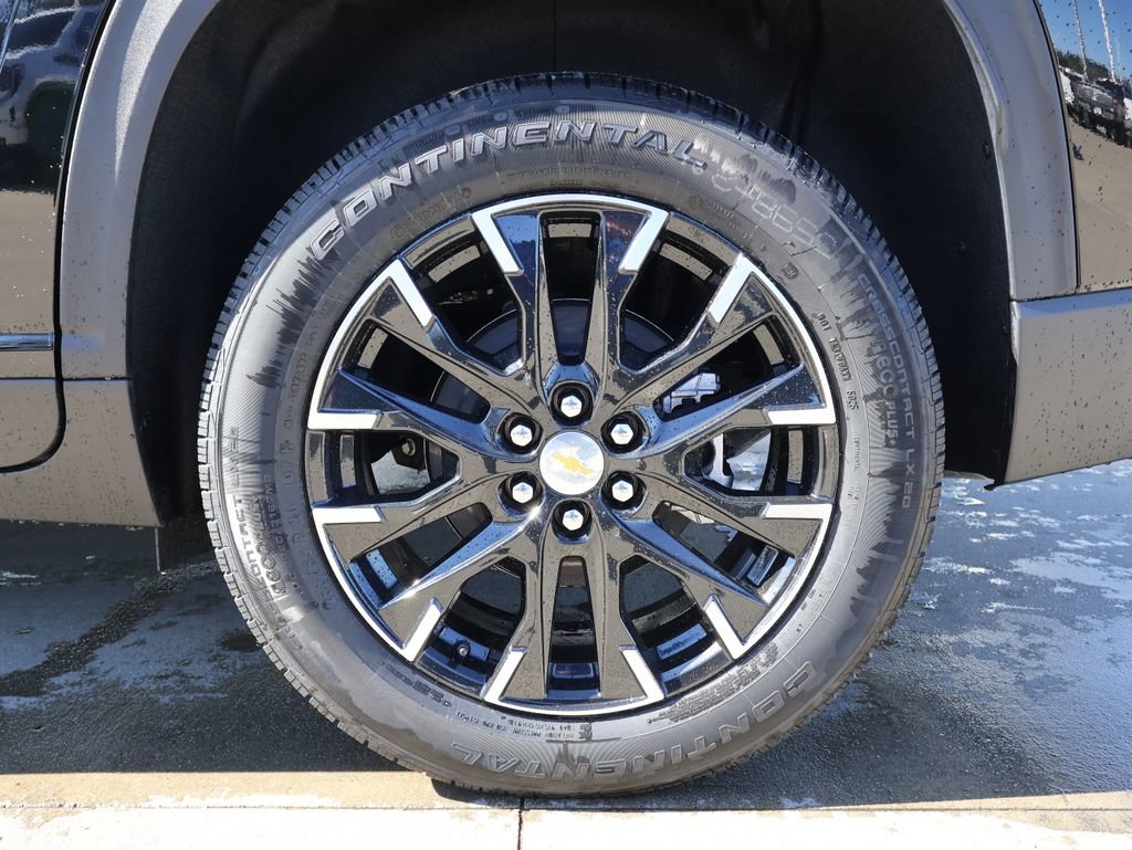 New 2026 Chevrolet Traverse LT w/ Sun and Wheel Package FWD image 43