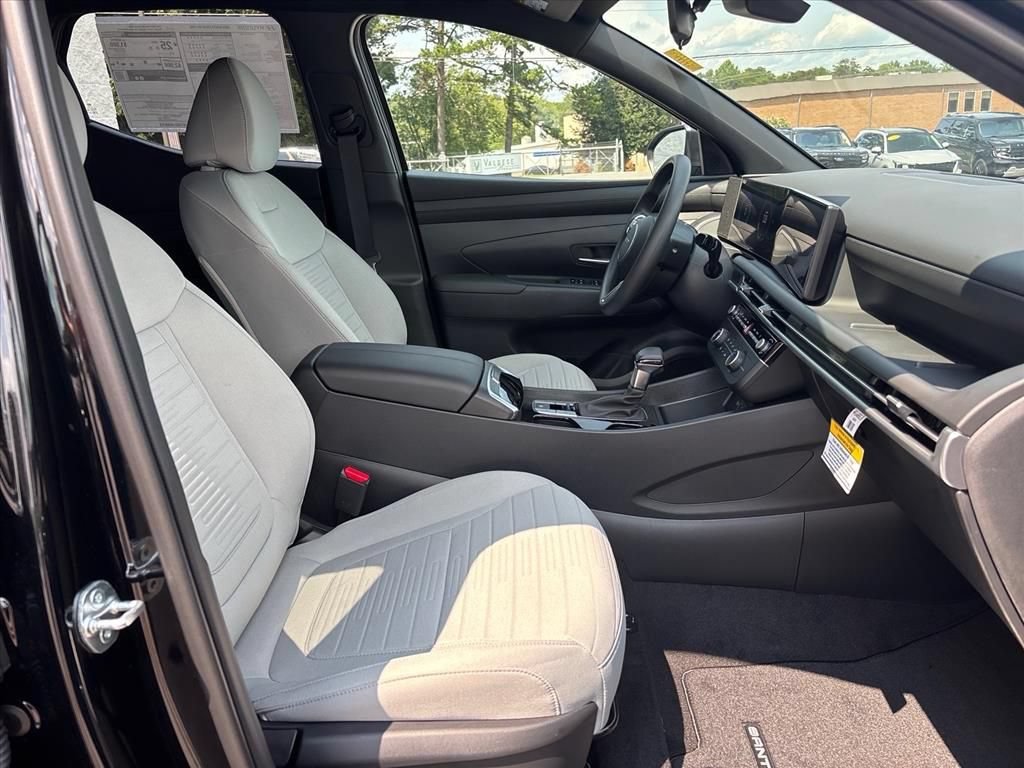 New 2026 Hyundai Santa Cruz SE FWD image 12