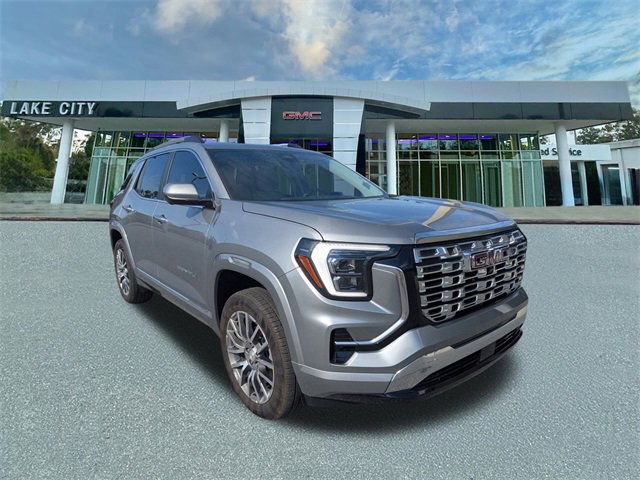 Used 2026 GMC Terrain Denali image 1