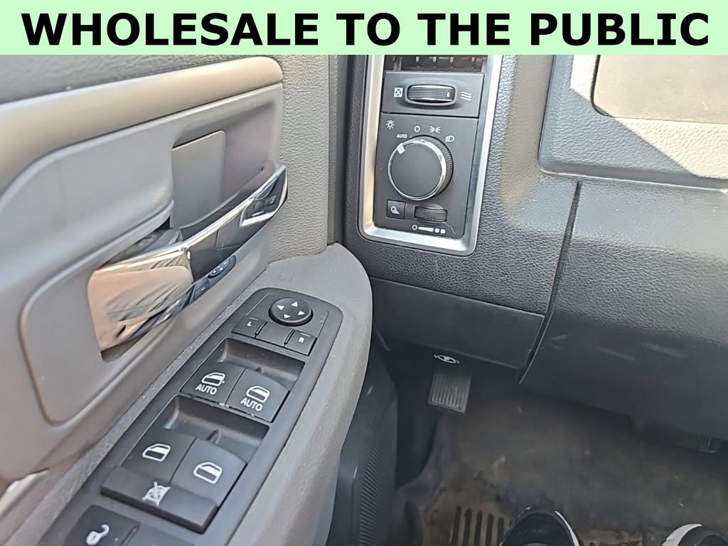 Used 2014 RAM 2500 SLT image 22