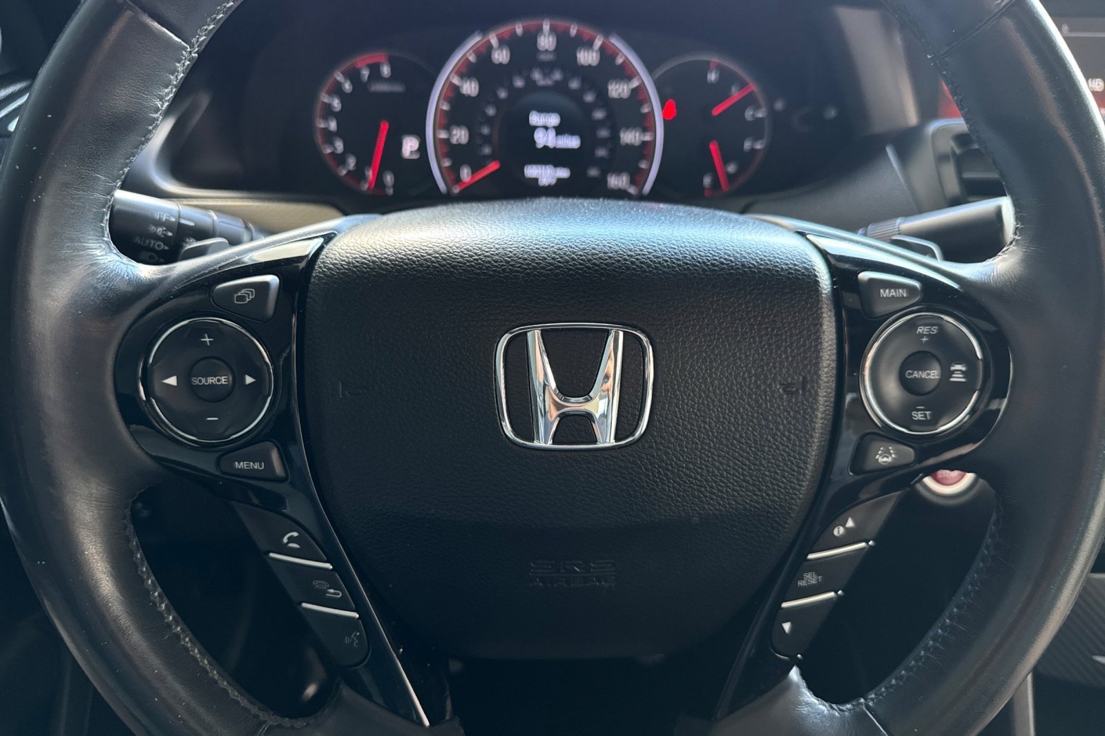 Used 2016 Honda Accord Touring image 10