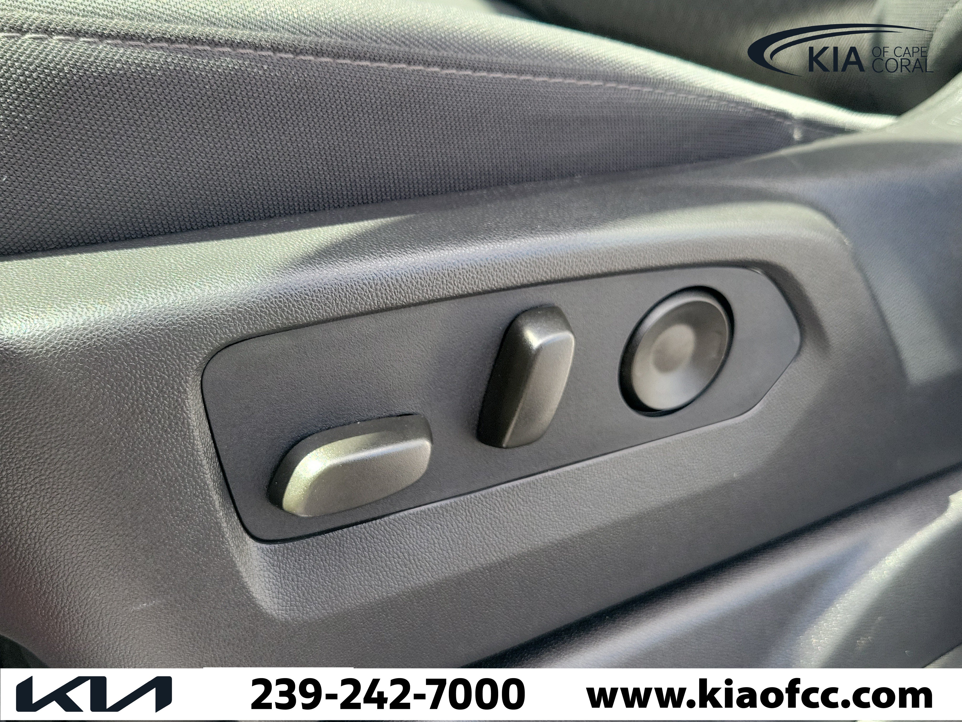 Used 2026 Chevrolet Silverado 1500 RST AWD/4WD image 20