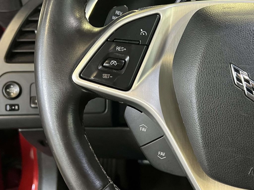 Used 2015 Chevrolet Corvette Z06 w/ 3LZ Preferred Equipment Group RWD image 17