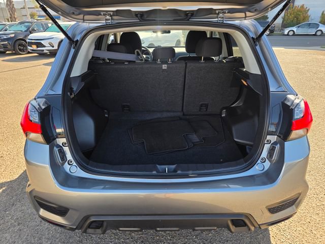 Used 2023 Mitsubishi Outlander Sport ES AWD/4WD image 13