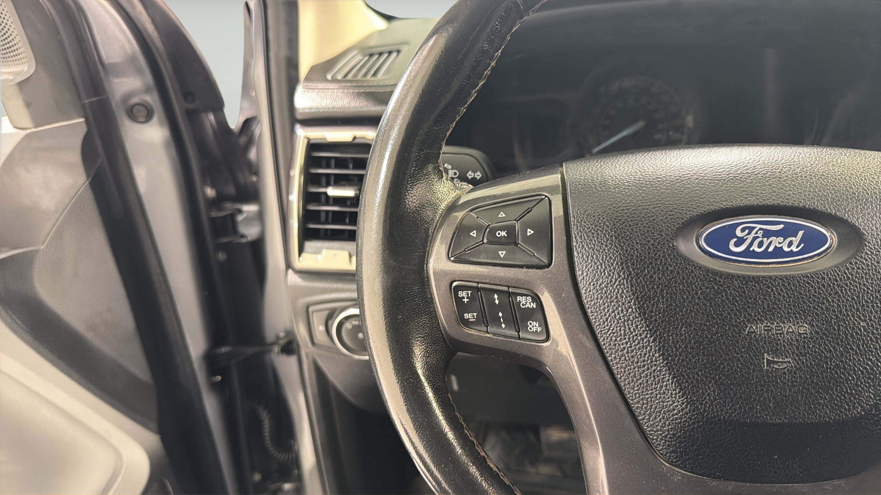 Used 2021 Ford Ranger Lariat w/ Equipment Group 501A High AWD/4WD image 13