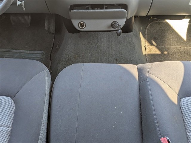 Used 2005 Ford Expedition XLS image 18