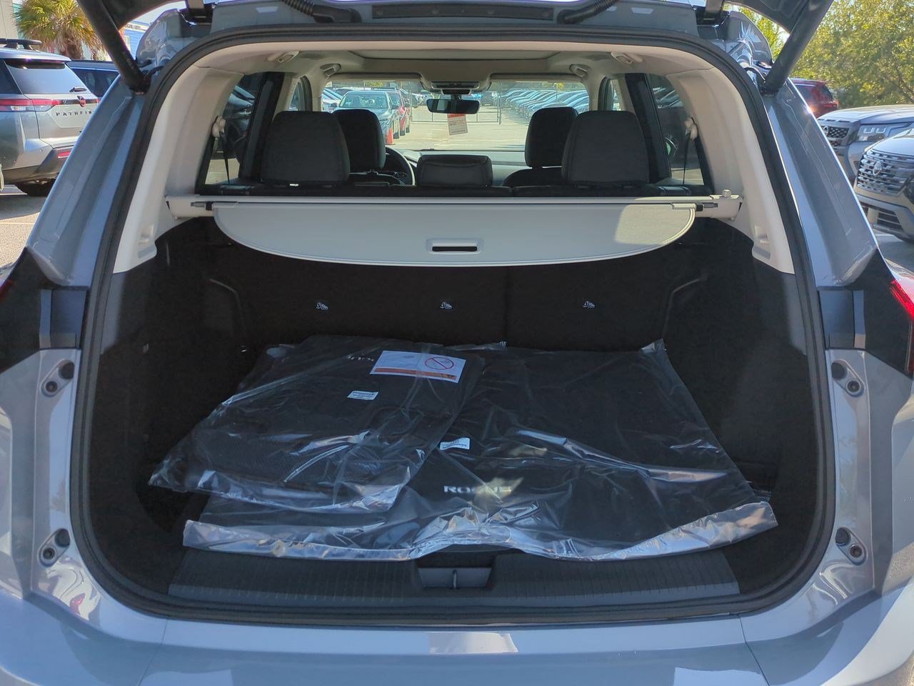 New 2026 Nissan Rogue Dark Armor FWD image 31