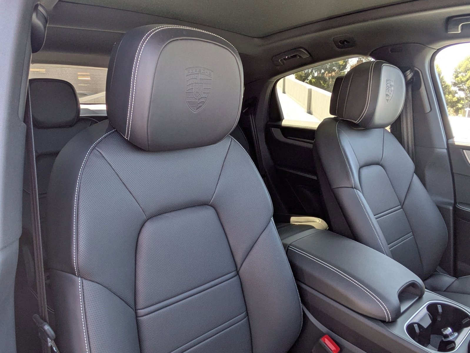 New 2025 Porsche Cayenne E-Hybrid image 25