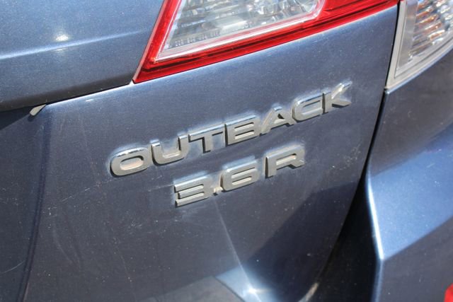 Used 2013 Subaru Outback 3.6R Limited w/ Moonroof Pkg image 10